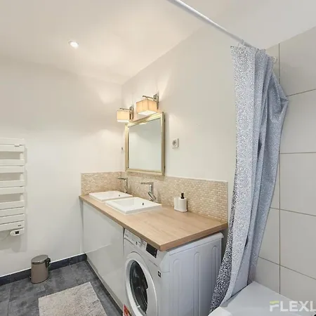 Holiday home Superb 1 Elegant In The Heart Of Paris' 8th District Paris