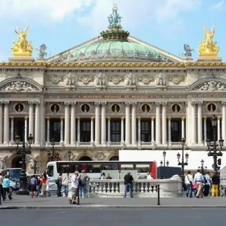 Superb 1 Elegant In The Heart Of Paris' 8th District * Paris